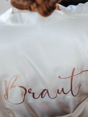 Bademantel mir "Braut" Aufdruck