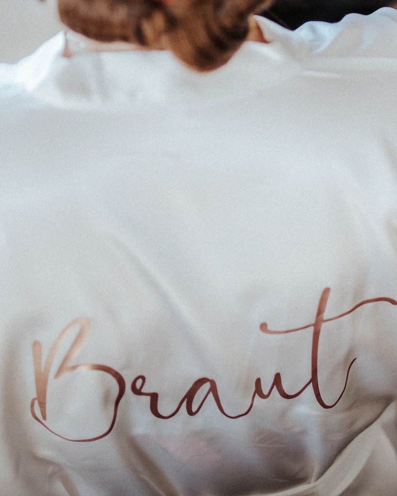 Bademantel mit "Braut" Schriftzug