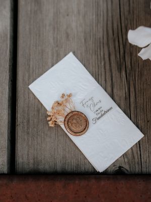 Taschentuch mit Verzierung