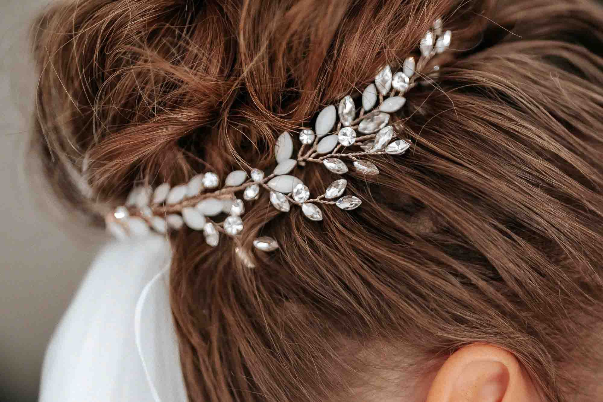 Haarschmuck der Braut